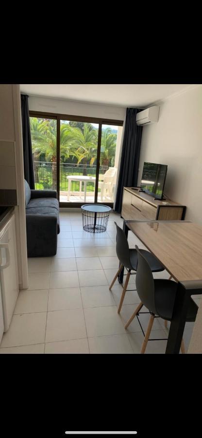 Appartement Agreable En Bord De Mer Villefranche-sur-Mer Kültér fotó